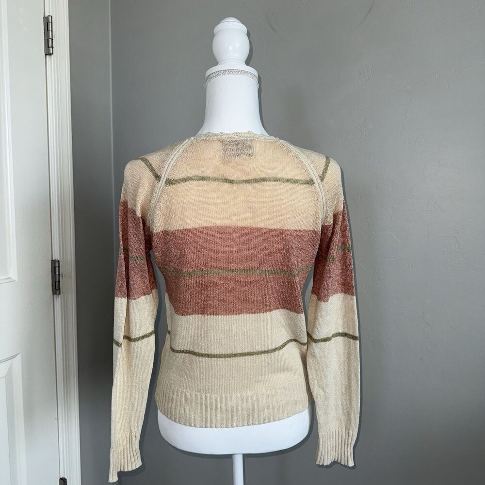 Vintage Hewlett Woman’s V-neck Sweater Sz S Silk Acrylic Blend Pink Beige Stripe - Picture 2 of 5